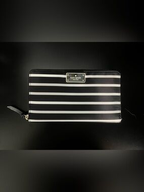 Kate Spade New York Wilson Road French Stripe Neda Wallet